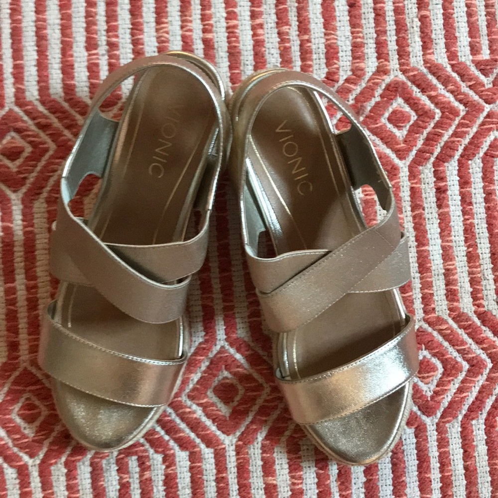 Vionic Metallic Wide Widths Wedges